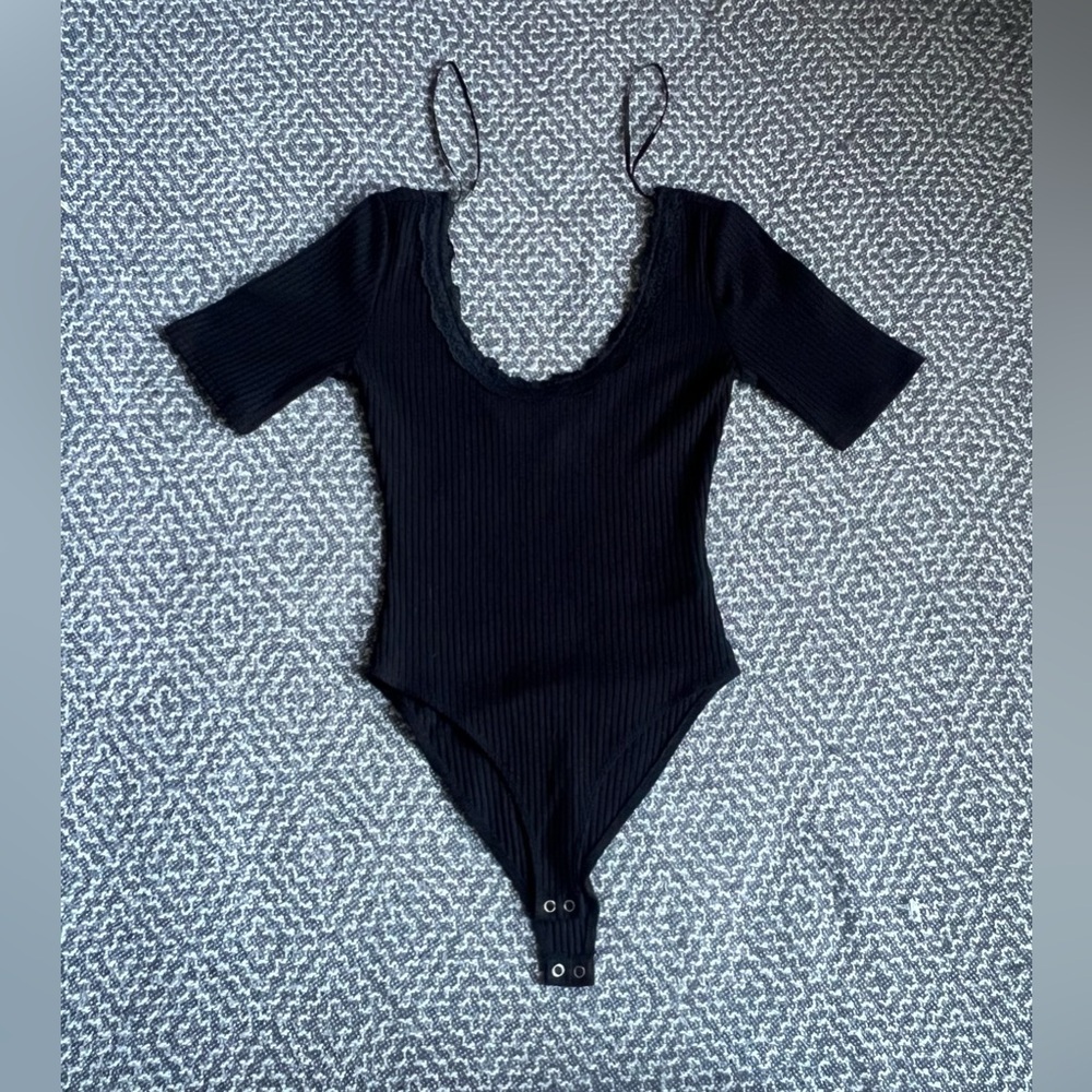 Forever 21 Black Ribbed Lacy Women’s Bodysuit